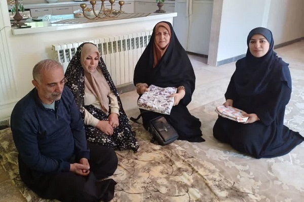 تجلیل از همسران جانبازان ۷۰ درصد شهرستان آمل+ تصاویر