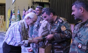 تصاویر / آیین تجلیل از پیشکسوتان ارتش در حوزه سوژه یابی موزه دفاع مقدس اصفهان