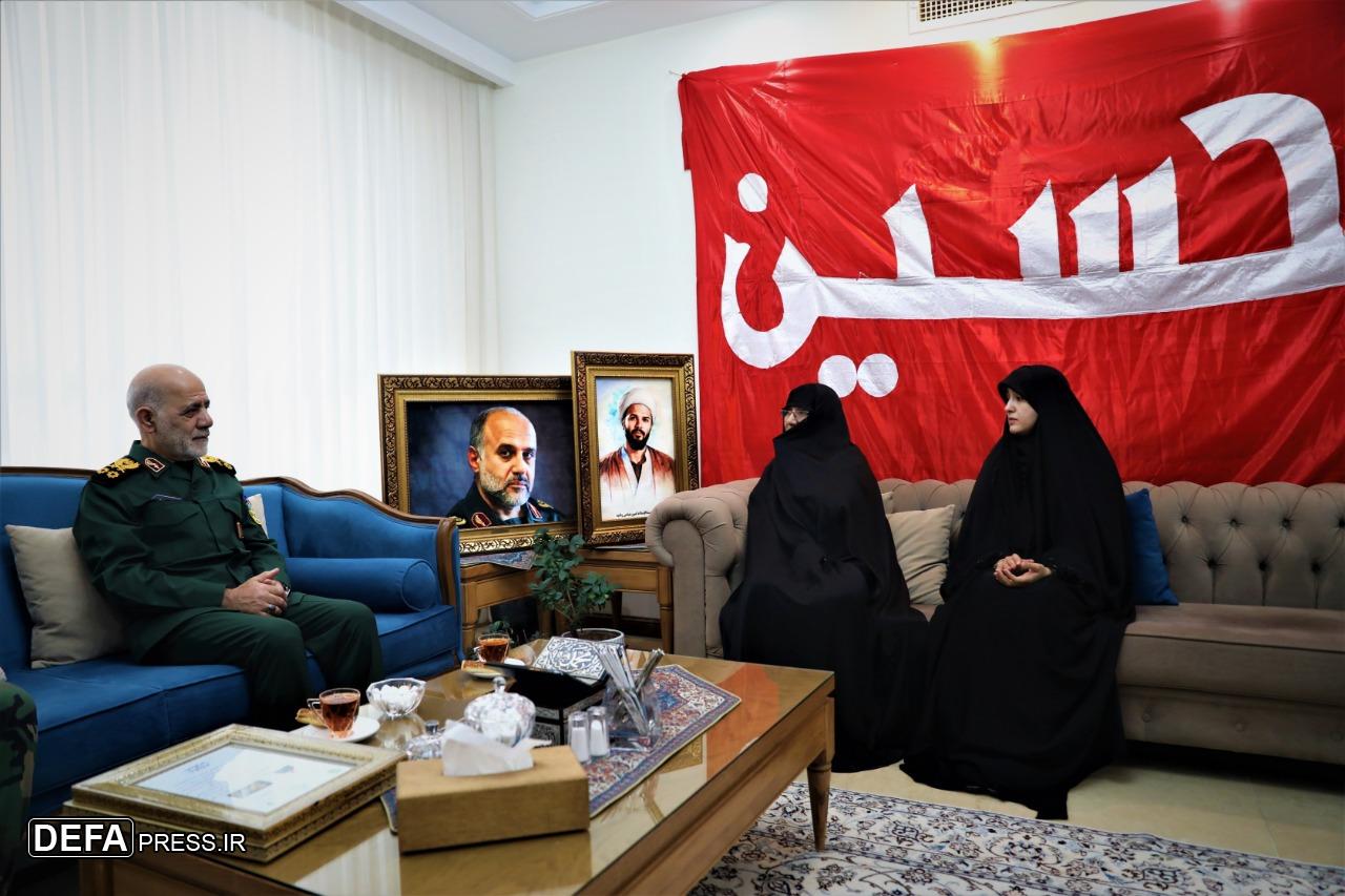 اعطای درجه سپهبدی به شهید غلامعلی رشید