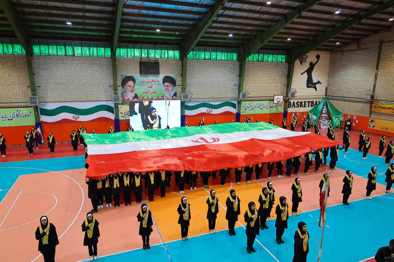 تصاویر/ همایش هزارنفری «وطن‌یار»