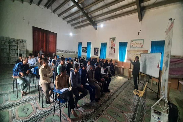 طلایه‌داران حماسه؛ جوانان جنوب کرمان در مسیر روایتگری دفاع مقدس+تصاویر