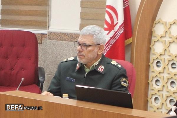 پر رنگ شدن نقش قرآن و نهجالبلاغه در استحکام درونی فراجا و تربیت پلیس تراز انقلاب اسلامی پر رنگ شدن نقش قرآن و نهجالبلاغه در استحکام درونی فراجا و تربیت پلیس تراز انقلاب اسلامی