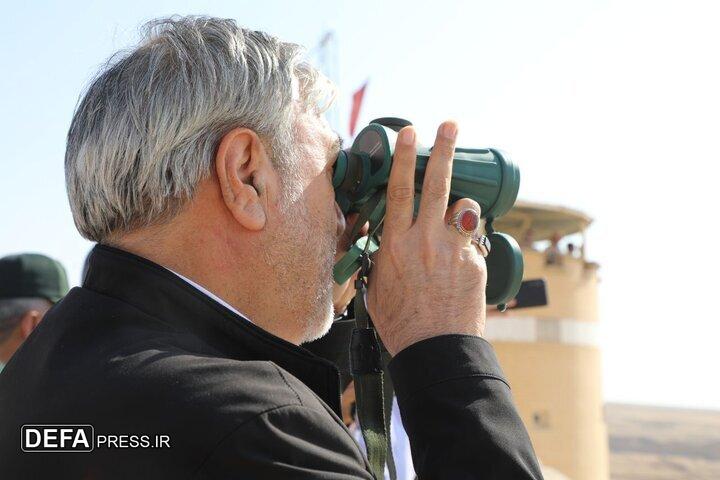 عزیزی: مرزهای ایران با ایمان و ایستادگی مرزبانان مستحکمتر از همیشه است عزیزی: مرزهای ایران با ایمان و ایستادگی مرزبانان مستحکمتر از همیشه است