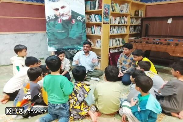 برگزاری حلقه تربیتی بسیجیان پایگاه «شهید سرلشکر سیدعلی صفوی» با محوریت تعمیق معرفت دینی و جهاد تبیین در قزوین برگزاری حلقه تربیتی بسیجیان پایگاه «شهید سرلشکر سیدعلی صفوی» با محوریت تعمیق معرفت دینی و جهاد تبیین در قزوین