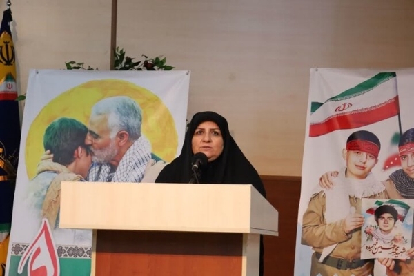 آینده روشن ایران اسلامی با الگوپذیری از شهیدان رقم می‌خورد