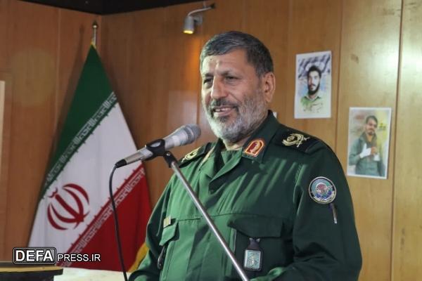 دشمنشناسی از شاخصهای اساسی در وصیتنامه شهدای دانشآموز/ ملتی که قادر به دفاع از خود نباشد محکوم به ذلت و شکست است دشمنشناسی از شاخصهای اساسی در وصیتنامه شهدای دانشآموز/ ملتی که قادر به دفاع از خود نباشد محکوم به ذلت و شکست است