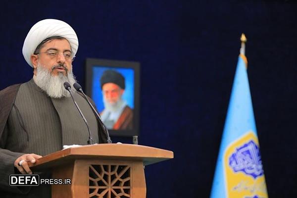 امام جمعه ساوجبلاغ: شعار «مرگ بر آمریکا» نماد ۷۰ سال جنایت و ترور آمریکاست