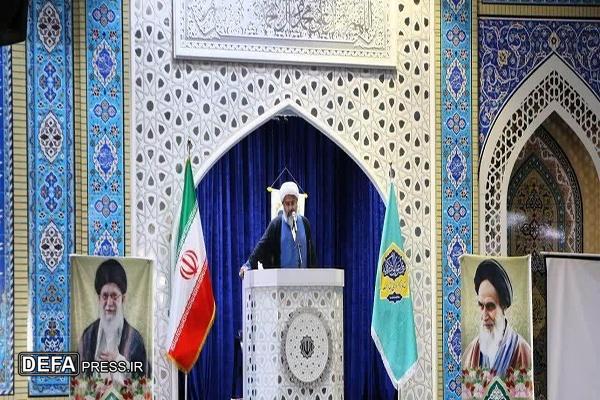 محبت الهی راه تقرب به خداست/ حضرت زهرا (س) الگوی استکبارستیزی محبت الهی راه تقرب به خداست/ حضرت زهرا (س) الگوی استکبارستیزی