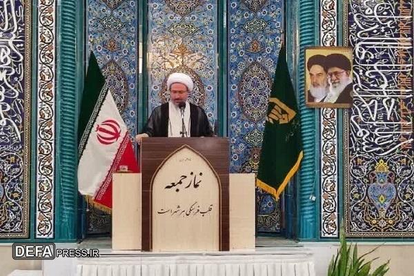 حضرت فاطمه (س) در دفاع از حریم ولایت، الگویی ماندگار برای امت اسلام در همهی اعصار به جا گذاشتند.