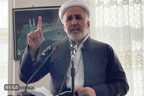 امام‌جمعه بانه: تسخیر لانه جاسوسی نماد ایستادگی و مبارزه با استکبار جهانی است