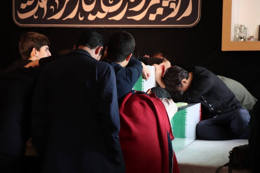 تصاویر/ حال و هوای معراج شهدا مشهد