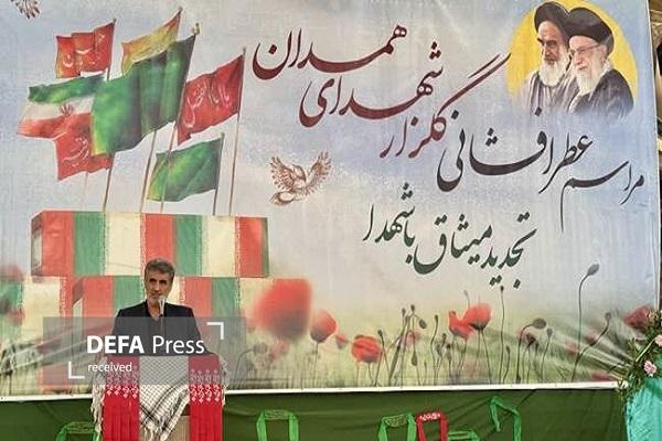 گلزار شهدای همدان غبارروبی شد