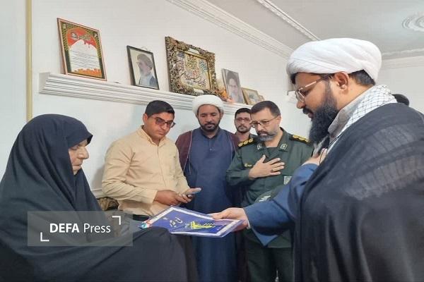 رزمایش سرکشی از خانواده شهدا در گنبکی برگزار شد