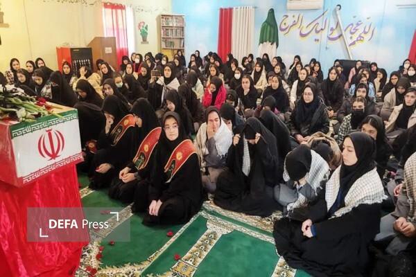 حضور پیکر مطهر شهید گمنام در دبیرستان صدیقه کبری قزوین