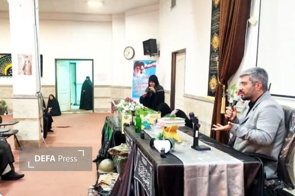 عطر شهید گمنام فضای حوزه علمیه کوثر قزوین را معطر کرد عطر شهید گمنام فضای حوزه علمیه کوثر قزوین را معطر کرد