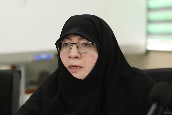 حیدرزاده: راهبرد بسیج خواهران تبدیل بانوی بسیجی به اسوه زنان عالم است