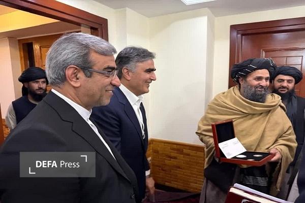 تأکید ایران و افغانستان بر گسترش همکاری‌های بانکی و تجاری 