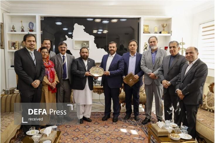 شیراز و لاهور خواهرخوانده می‌شوند