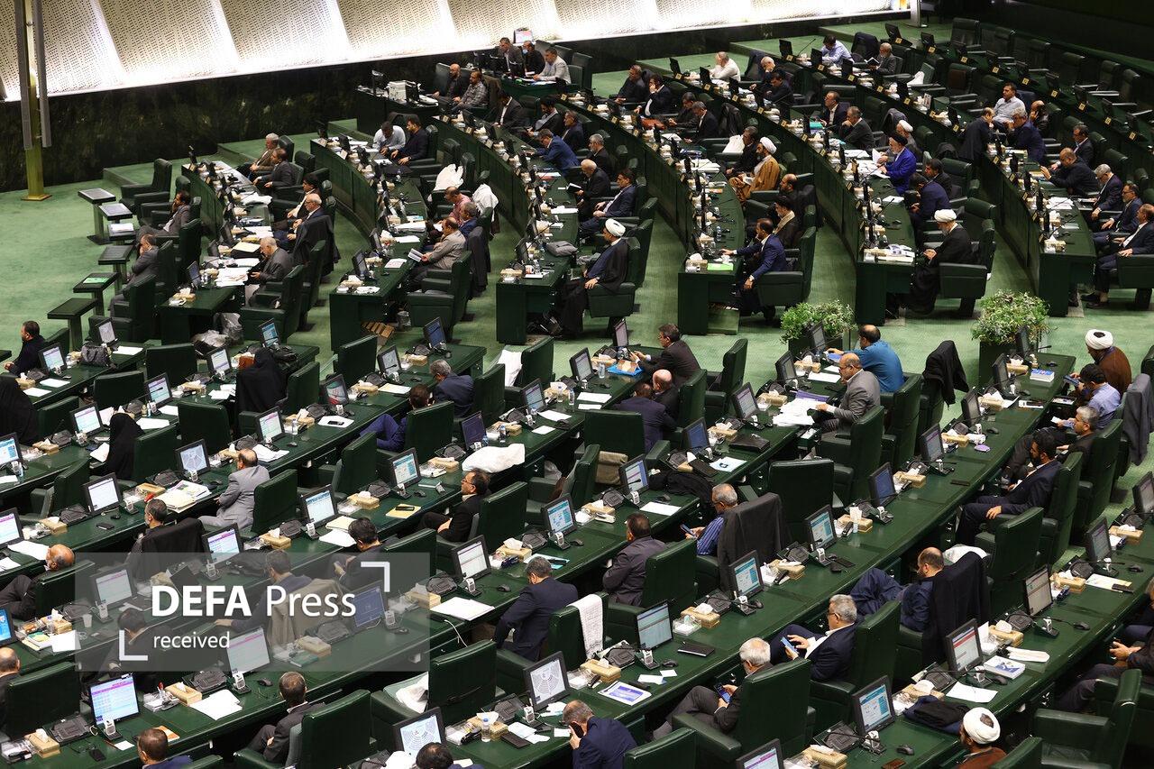 بررسی لایحه دو فوریتی الزامات احکام بودجه سنواتی در دستور نمایندگان مجلس