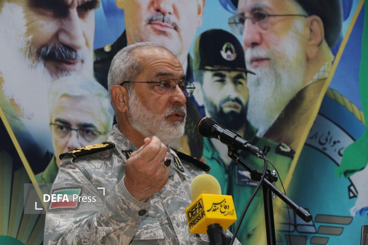 امیر شیخ: دفاع مقدس ۱۲ روزه، تجلی قدرت ملی و عقلانیت جوانان ایرانی بود/ دفاع از آرمانهای انقلاب و تمامیت ارضی، منطق دفاع مقدس است امیر شیخ: دفاع مقدس ۱۲ روزه، تجلی قدرت ملی و عقلانیت جوانان ایرانی بود/ دفاع از آرمانهای انقلاب و تمامیت ارضی، منطق دفاع مقدس است