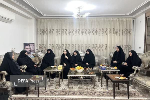 دیدار و تجدید عهد دانشجویان خراسان شمالی با خانواده جانباز و شهید دفاع مقدس