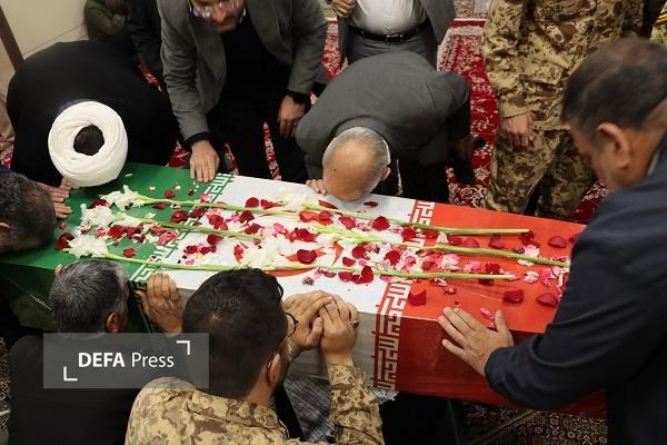 موزه دفاع مقدس و مقاومت خراسان رضوی معطر به عطر شهید گمنام شد موزه دفاع مقدس و مقاومت خراسان رضوی معطر به عطر شهید گمنام شد