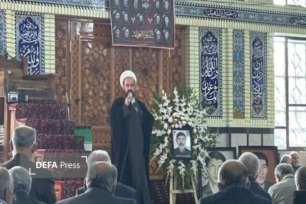 خانواده‌های معظم شهدا سرمایه‌های معنوی جامعه هستند