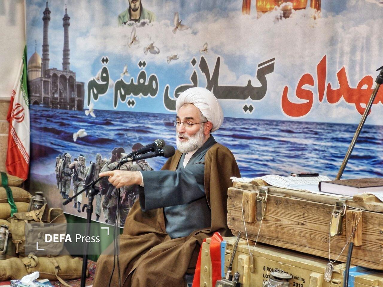 نماینده ولی‌فقیه در استان گیلان: عالمان دین همواره نیروی محرکه ایستادگی در برابر دشمنان بوده‌اند