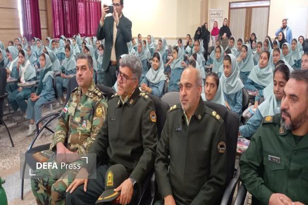 کتاب «از ایرانمان دفاع می‌کنیم» در خراسان شمالی رونمایی شد