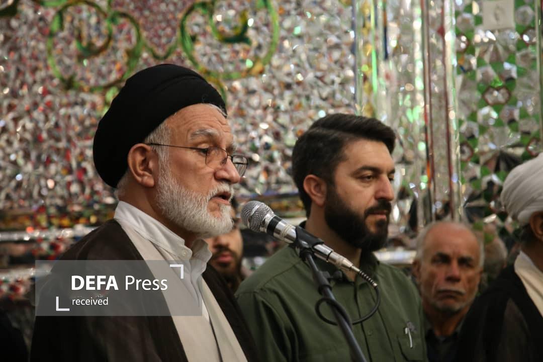 انتقاد از رهاشدگی بافت اطراف حرمهای مطهر شیراز انتقاد از رهاشدگی بافت اطراف حرمهای مطهر شیراز