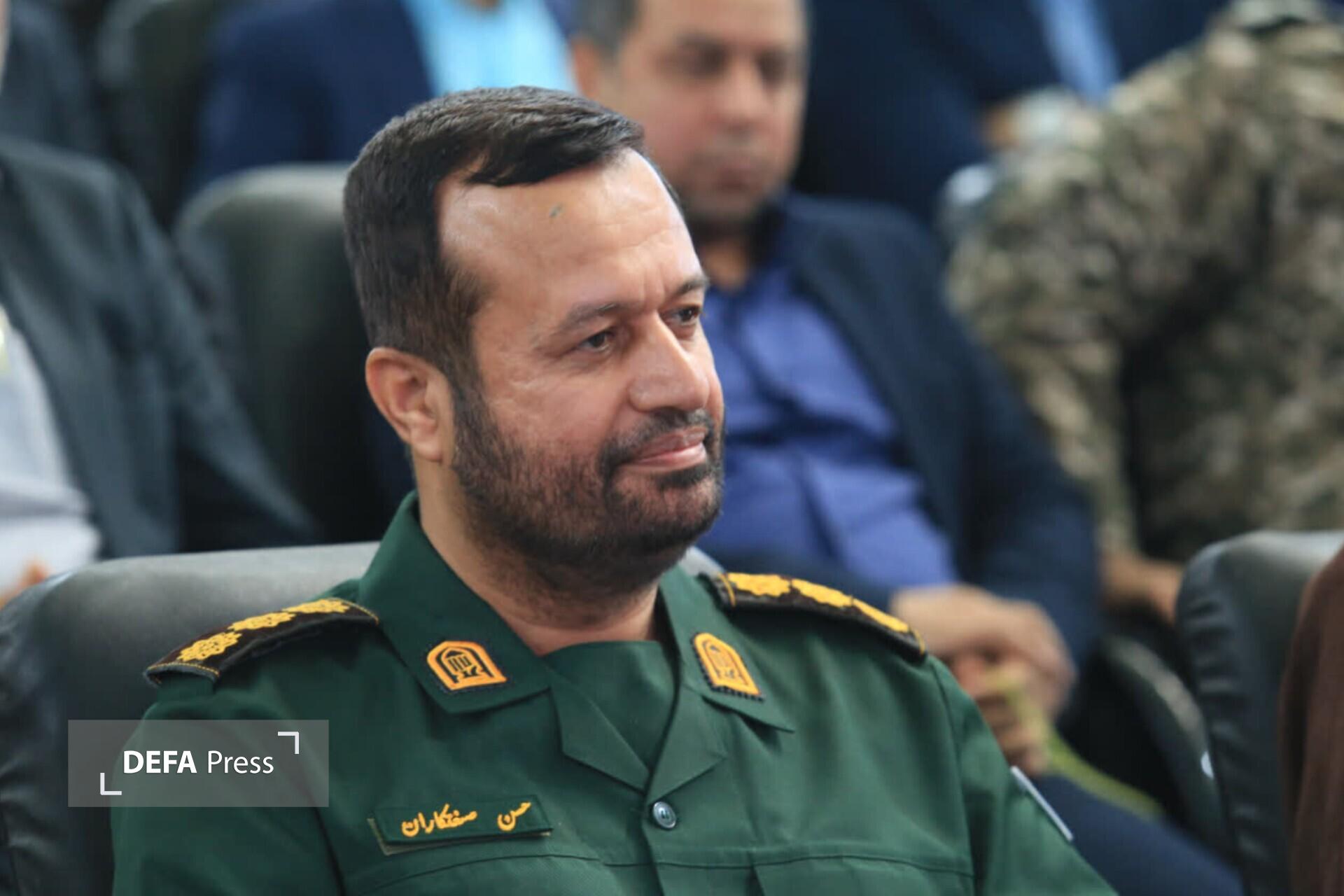 مراسم معارفه فرمانده جدید سپاه هرمزگان برگزار شد مراسم معارفه فرمانده جدید سپاه هرمزگان برگزار شد