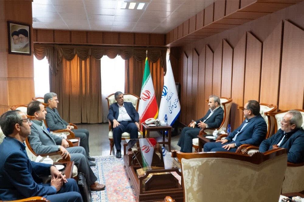 دیدار رئیس مرکز امور اتباع و مهاجرین خارجی وزارت کشور با استاندار مرکزی