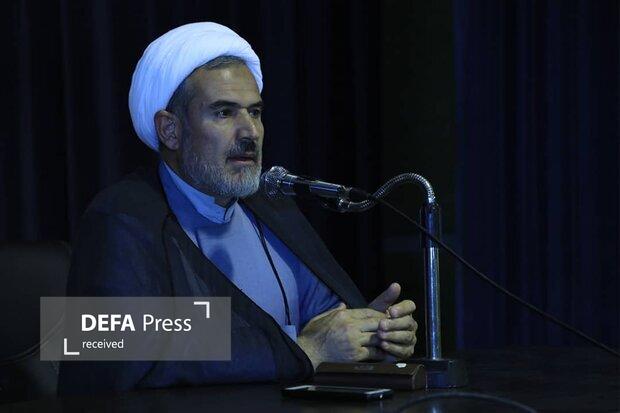 رئیس عقیدتی سیاسی ارتش: ایران آماده مقابله با هر تهدیدی است رئیس عقیدتی سیاسی ارتش: ایران آماده مقابله با هر تهدیدی است