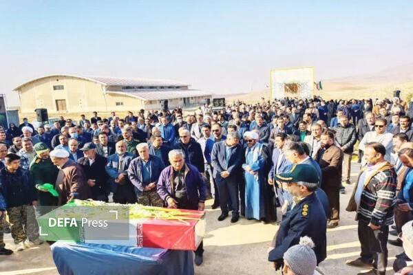 شهدا برای آینده‌سازان این کشور، زنده‌ترین معلمانند