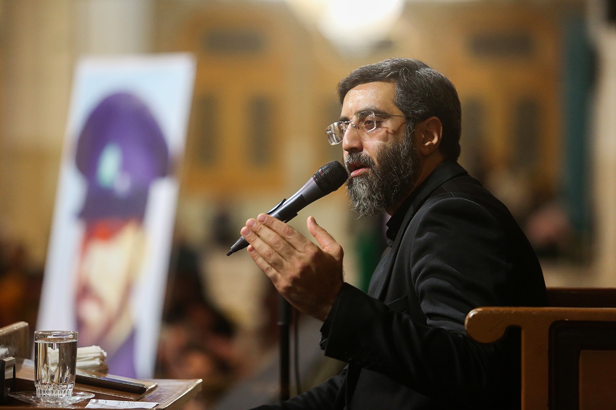 تصاویر/ آیین بزرگداشت خادمین شهید مدافع حرم در قم