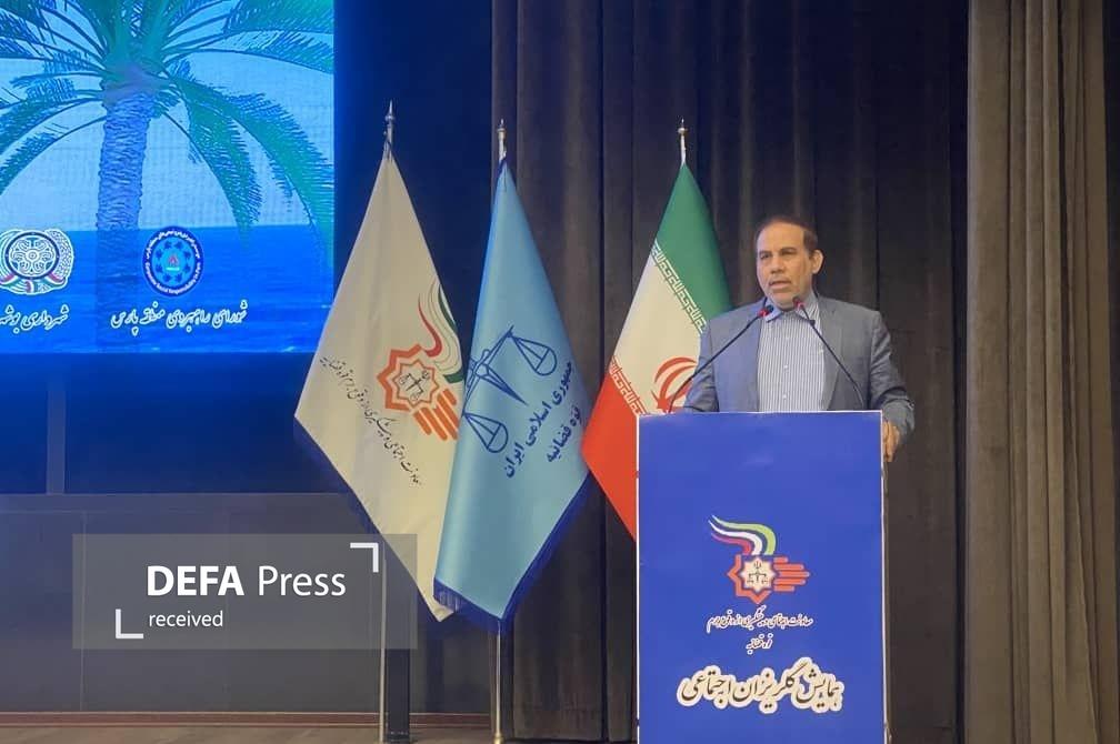 مراسم گلریزان اجتماعی با حضور معاون اول دستگاه قضا برگزار شد مراسم گلریزان اجتماعی با حضور معاون اول دستگاه قضا برگزار شد