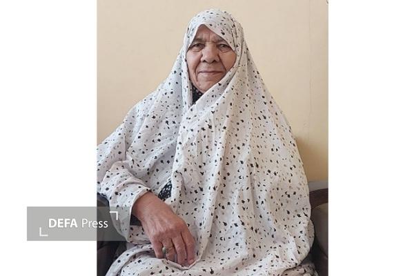 مادر ۸۱ ساله شهید: ایستادگی ما نشانه پشیمانی نیست، شهدا نفس این مملکتند