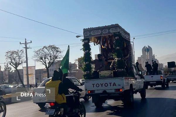 آغاز مراسم تشییع خودرویی شهید گمنام در همدان آغاز مراسم تشییع خودرویی شهید گمنام در همدان