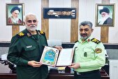 سردار کارگر ارتقا درجه فرماندهی انتظامی خوزستان را تبریک گفت