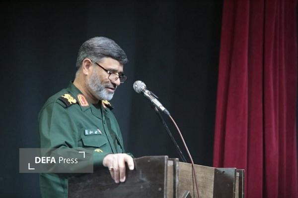 سردار رسولی: با آگاهی رسانهای و اعتماد به مردم هیچ تهدیدی اراده عمومی را خدشهدار نمیکند سردار رسولی: با آگاهی رسانهای و اعتماد به مردم هیچ تهدیدی اراده عمومی را خدشهدار نمیکند