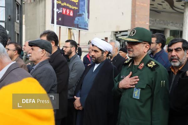 تصاویر| وداع مردم سمنان با شهید گمنام دفاع مقدس