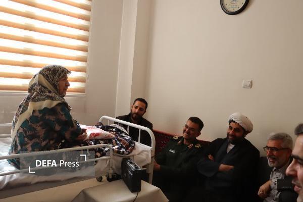 تصاویر| تجلیل از مقام والای مادران شهدا در سمنان و سرخه