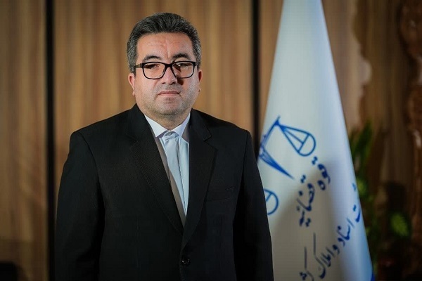 صدور اسناد با راه اندازی کلینیک‌های ثبتی سرعت می گیرند