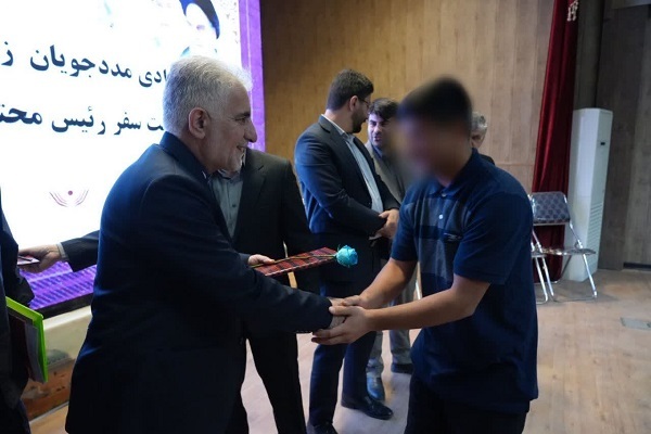 خبر خوب: ۱۳۰ زندانی همزمان با سفر رئیس قوه قضائیه به یزد، آزاد شدند+ تصاویر