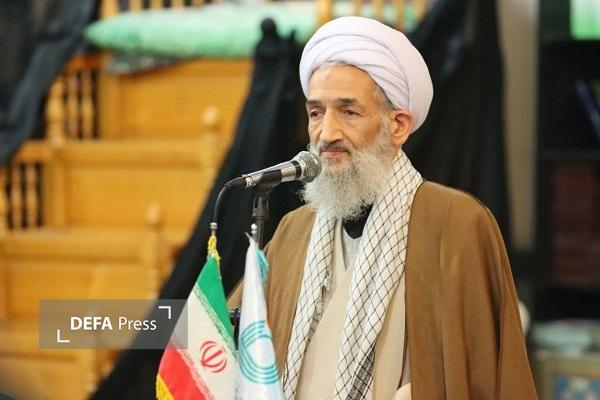 آیت الله محمدی لائینی: فضای مجازی میدان اصلی جنگ شناختی است