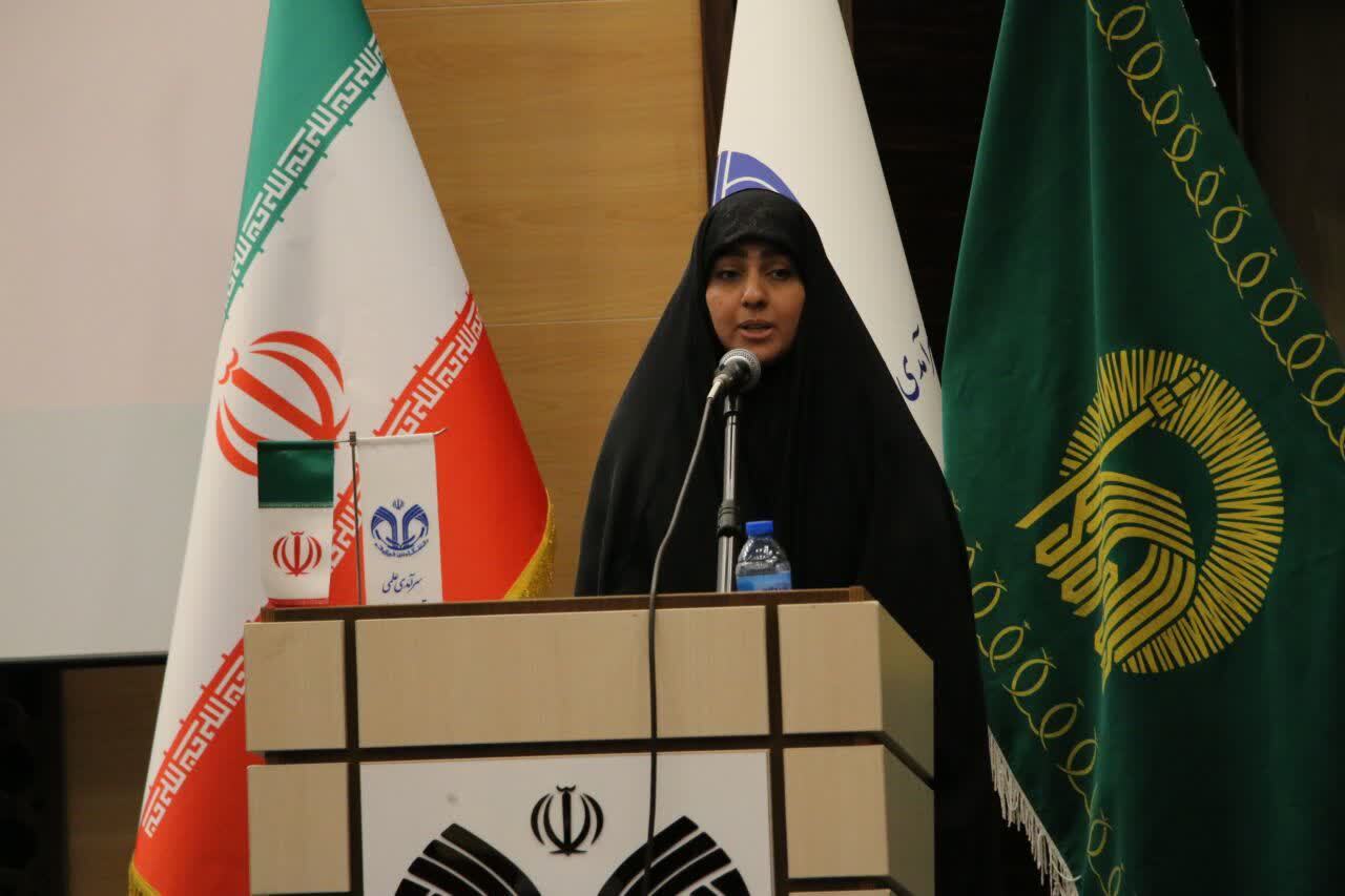 دختر سردار شادمانی: تکلیف بانوان حضور موثر در جنگ شناختی و رسانه‌ای دشمن است