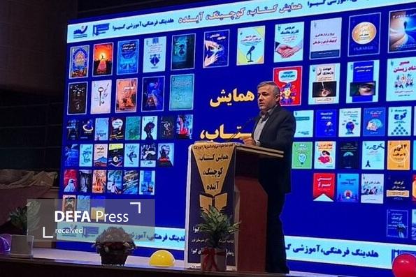 معاون خانه کتاب: صنعت نشر ایران نیازمند «کوچینگ حرفه‌ای» است