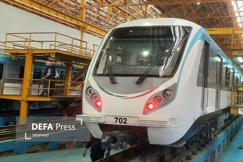 بهره‌برداری از ۲ رام قطار تولید داخل در پایتخت