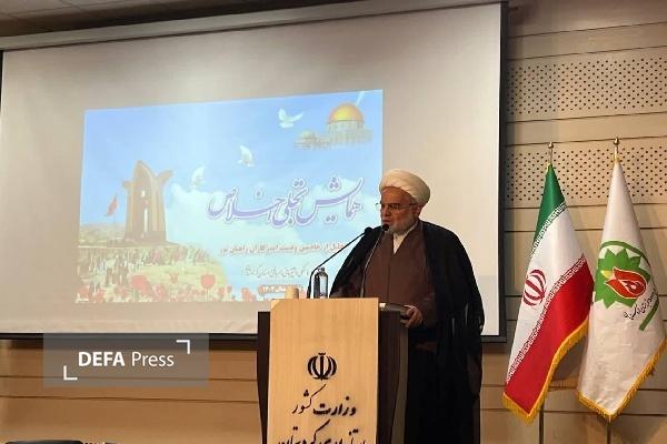 نماینده ولی فقیه در کردستان: ترویج خاطرات شهدا یک وظیفه همگانی است