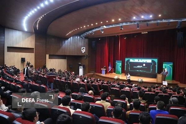 قالیباف: قائل به حکمرانی در فضای مجازی هستیم